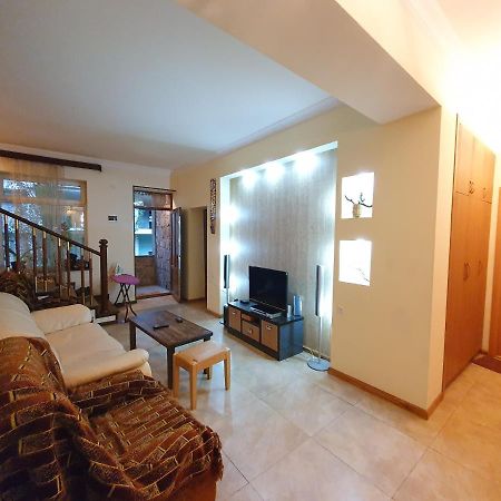 Capsule Hostel In Center Γιερεβάν Εξωτερικό φωτογραφία