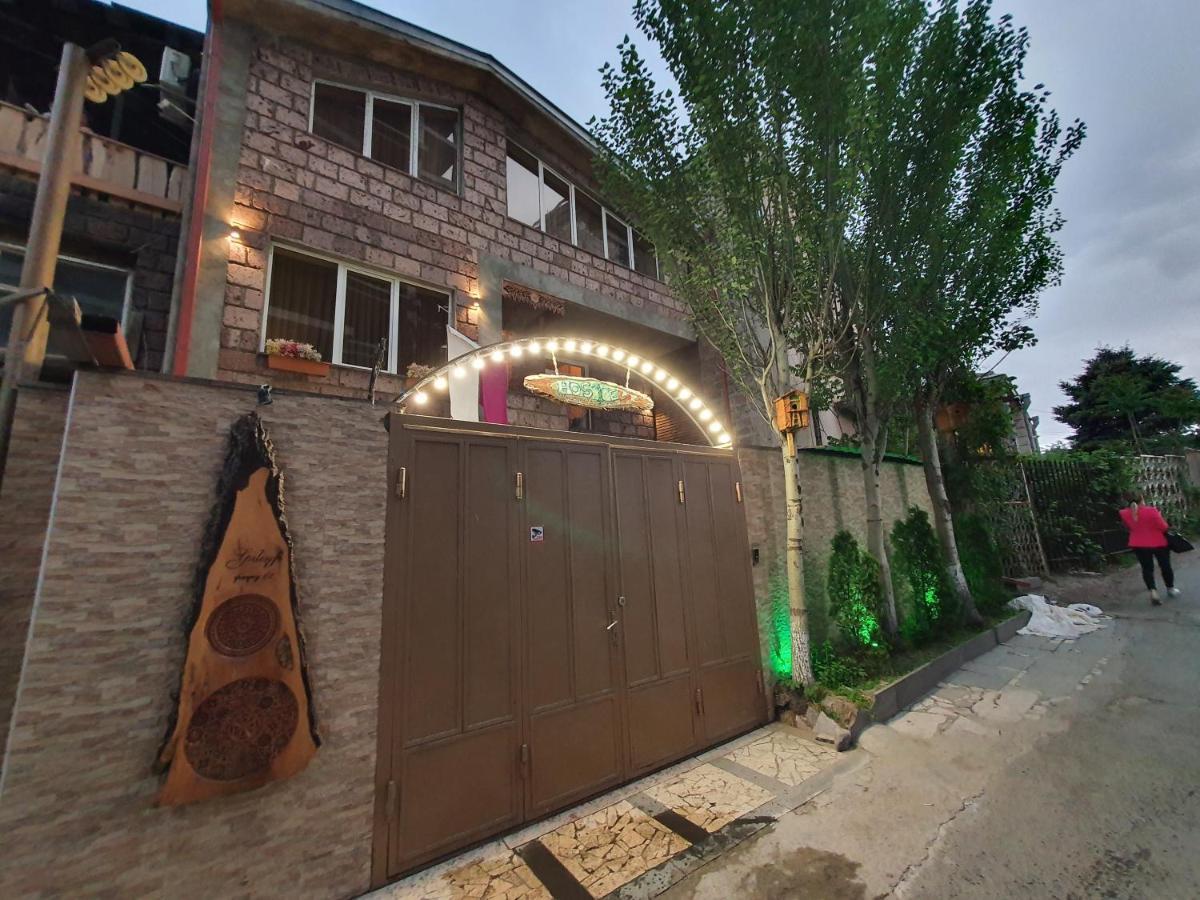 Capsule Hostel In Center Γιερεβάν Εξωτερικό φωτογραφία